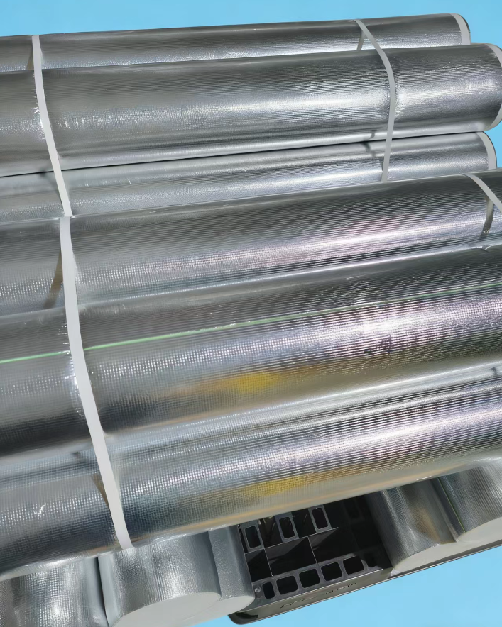 IXPE 1010-2A — 1 mm rigid IXPE underlay with double-sided aluminium foil